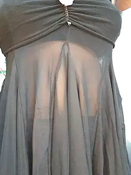 Snapshot of ariya-03 chatting on 26, 10, 2025 ariya-03 online show from 26, 10, 2025