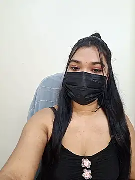 Snapshot of ariya-03 chatting on 5, 10, 2025 ariya-03 online show from 5, 10, 2025