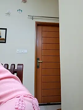 Snapshot of ariya-03 chatting on 5, 11, 2025 ariya-03 online show from 5, 11, 2025