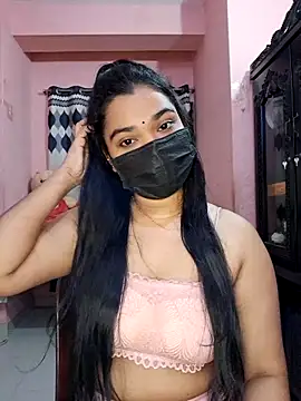 Snapshot of ariya-03 chatting on 18, 9, 2025 ariya-03 online show from 18, 9, 2025