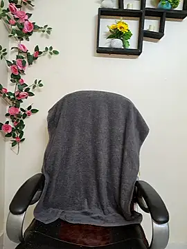 Snapshot of ariya-03 chatting on 8, 11, 2025 ariya-03 online show from 8, 11, 2025