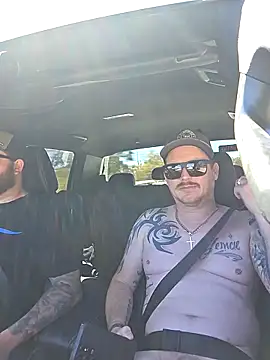 Snapshot of brokecountrylads chatting on 14, 10, 2025 brokecountrylads online show from 14, 10, 2025