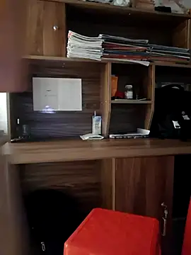 LazdyLy online show from 9, 11, 2025