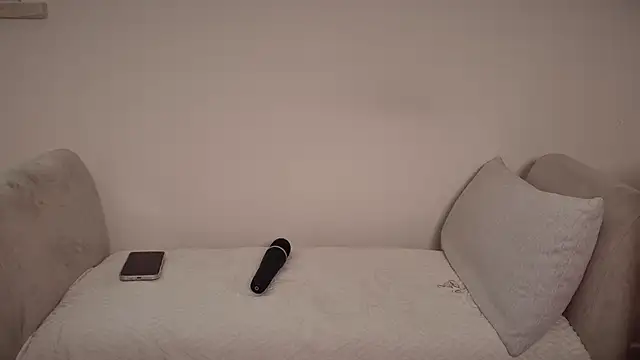 Petite36 online show from 23, 4, 2026