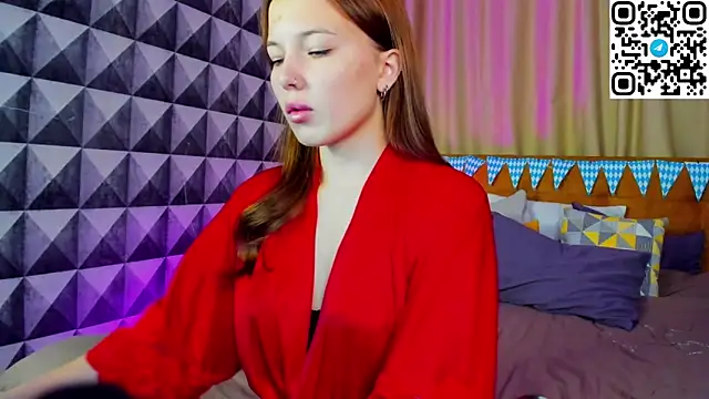 Snapshot of Maria_Solis chatting on 28, 9, 2025 Maria Solis online show from 28, 9, 2025
