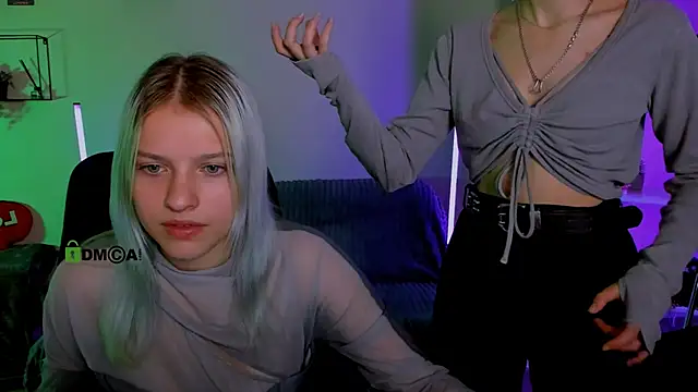 Snapshot of gloria_bubble chatting on 19, 10, 2025 gloria bubble online show from 19, 10, 2025