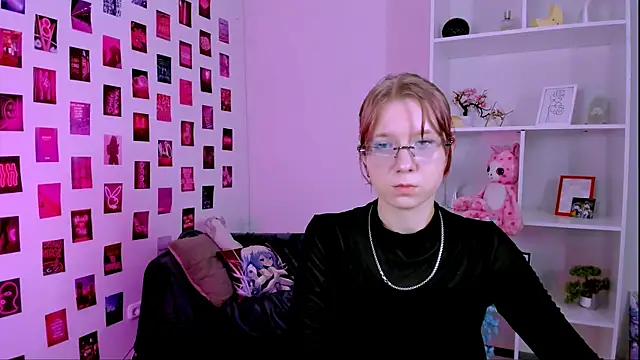 Snapshot of gloria_bubble chatting on 16, 6, 2026 gloria bubble online show from 16, 6, 2026