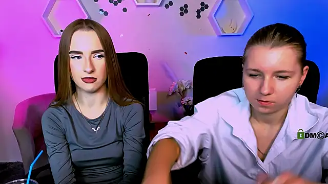 Snapshot of gloria_bubble chatting on 20, 11, 2025 gloria bubble online show from 20, 11, 2025