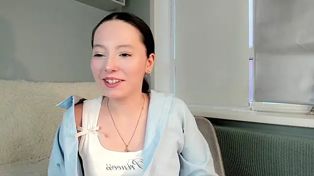 TondaEsperon online show from 24, 9, 2025