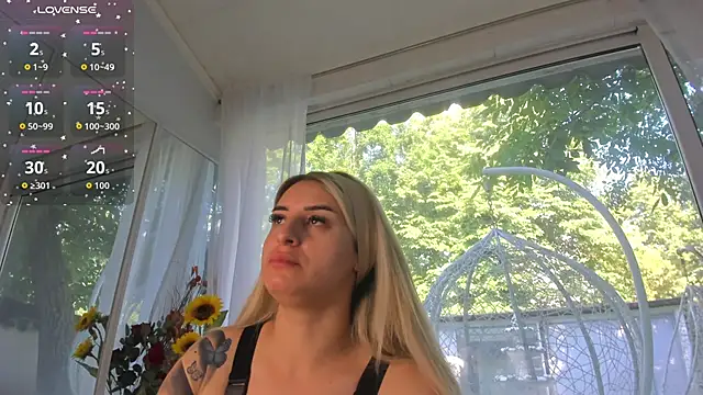 Ella Vee online show from 11, 6, 2026