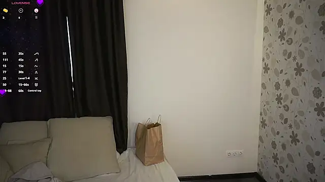 NamLacefield online show from 7, 10, 2025