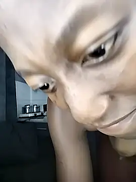 Melanin2002 online show from 13, 4, 2026