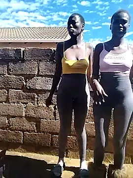 Melanin2002 online show from 21, 4, 2026