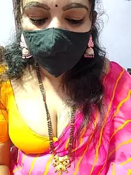 luci-queen online show from 15, 10, 2025