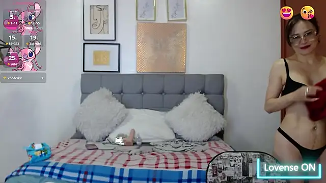  naomi s online show from 13, 11, 2025