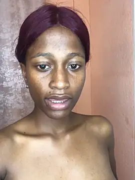 Snapshot of Caramel200410 chatting on 14, 9, 2025 Caramel200410 online show from 14, 9, 2025