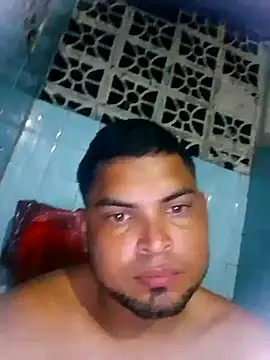 Snapshot of Darwinmoreno chatting on 10, 11, 2025 Darwinmoreno online show from 10, 11, 2025