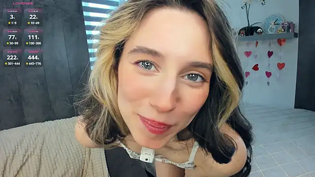 AntonettaTarring online show from 15, 3, 2026