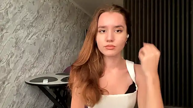Anna Dominator online show from 14, 9, 2025