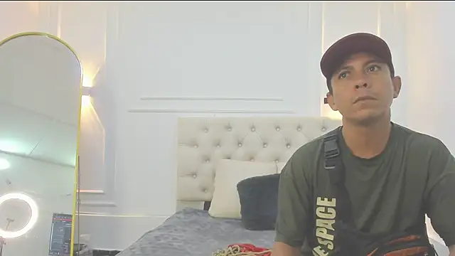 charlotte dante212 online show from 5, 4, 2026