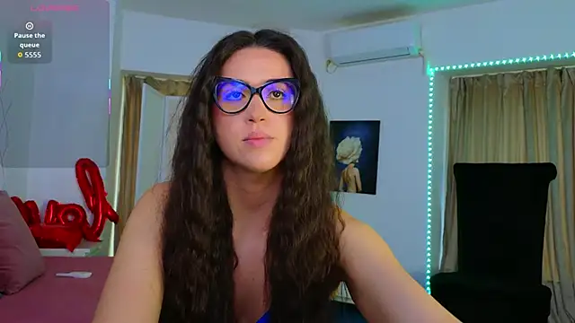 Angelina Musse online show from 18, 9, 2025