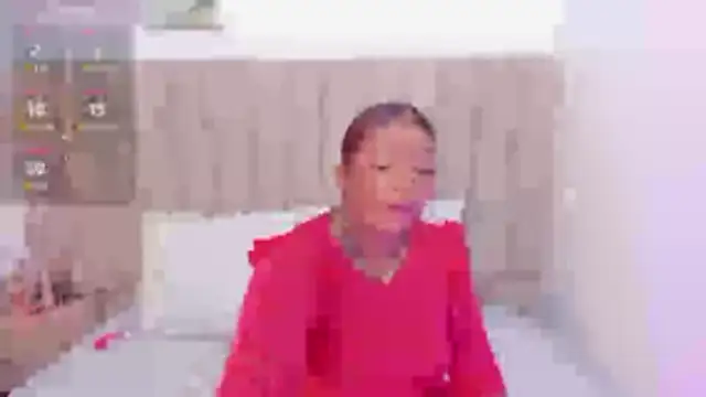 Snapshot of Afrodita_de_amor chatting on 23, 10, 2025 Afrodita de amor online show from 23, 10, 2025