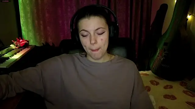 CutieAnny online show from 10, 4, 2026