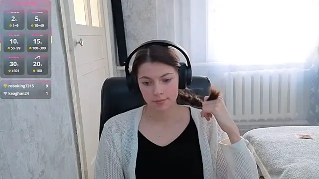 CutieAnny online show from 1, 12, 2025