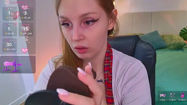 Snapshot of HoneyLace_ chatting on 29, 5, 2026 HoneyLace online show from 29, 5, 2026