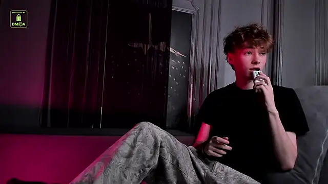 Snapshot of Kevin_Garsia chatting on 30, 10, 2025 Kevin Garsia online show from 30, 10, 2025