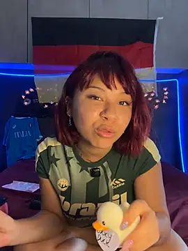 Snapshot of YumiLux chatting on 1, 7, 2026 YumiLux online show from 1, 7, 2026
