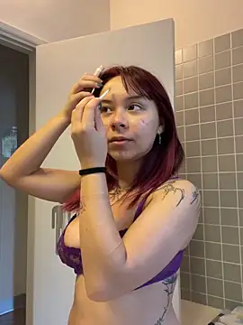 YumiLux online show from 8, 4, 2026