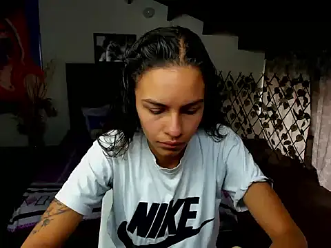 Skylovershot online show from 2, 12, 2025