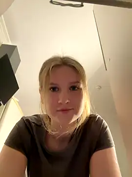 cutykittty online show from 19, 9, 2025