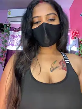 V-Hot-Sweti online show from 6, 11, 2025