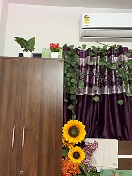 V-Hot-Sweti online show from 16, 10, 2025