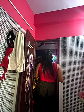 V-Hot-Sweti online show from 9, 11, 2025