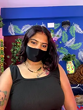 V-Hot-Sweti online show from 19, 12, 2025