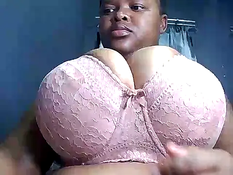 MegaBustyQueen online show from 20, 2, 2026