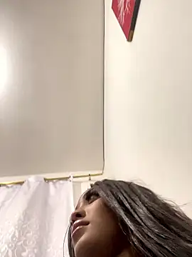 zaracollins01 online show from 9, 1, 2026