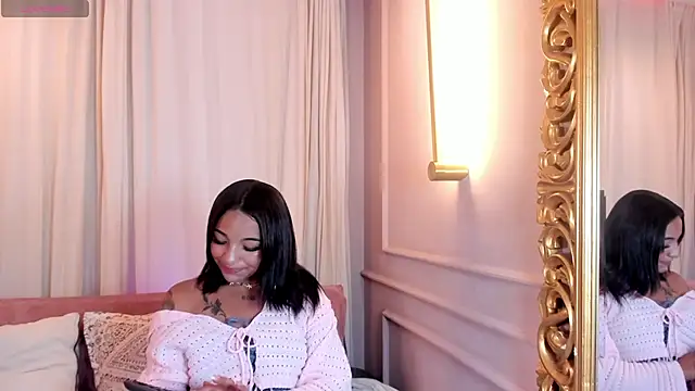 Manelyk evanss  online show from 23, 4, 2026