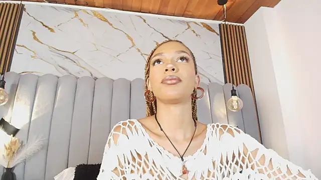 aylacallowey online show from 30, 6, 2026
