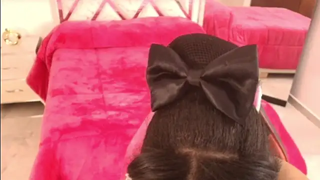 Snapshot of Amiranast chatting on 10, 10, 2025 Amiranast online show from 10, 10, 2025