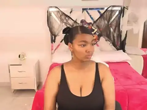 Snapshot of Amiranast chatting on 29, 10, 2025 Amiranast online show from 29, 10, 2025