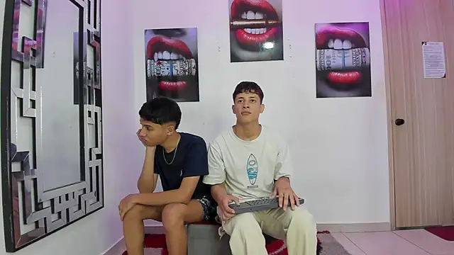 Snapshot of GRETTY_BOYS chatting on 2, 12, 2025 GRETTY BOYS online show from 2, 12, 2025