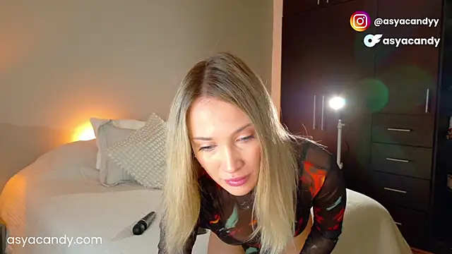 jessikablond007 online show from 8, 10, 2025