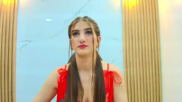 Dafne castro  online show from 18, 7, 2026