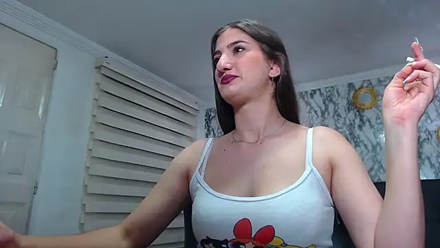 Dafne castro  online show from 16, 11, 2025