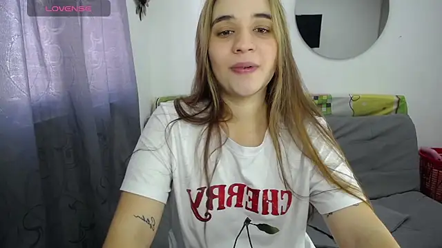 Snapshot of Ambar_lynn chatting on 26, 9, 2025 Ambar lynn online show from 26, 9, 2025