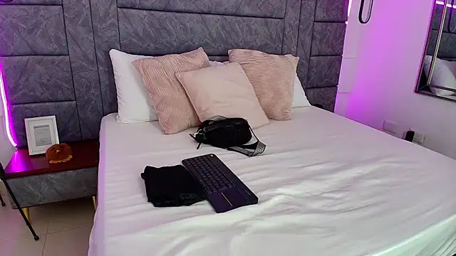 alaska  williams   online show from 9, 9, 2025